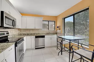 5715 Fairway Park Dr, Boynton Beach, FL 33437 - Photo 3