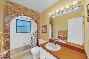 1222 Essex Dr, Wellington, FL 33414 - Photo 13
