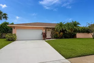 1222 Essex Dr, Wellington, FL 33414 - Photo 1
