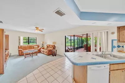 1222 Essex Drive, Wellington, FL 33414 - Photo 11