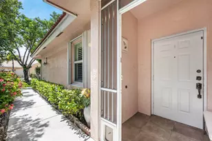 315 Coral Trace Ln, Delray Beach, FL 33445 - Photo 5