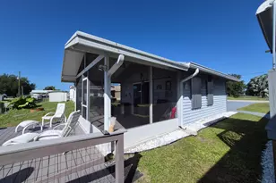 1040 12th St, Okeechobee, FL 34974 - Photo 9