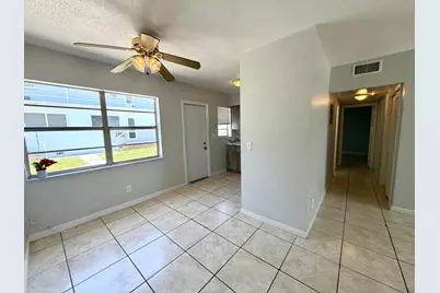 915 NE 8th Street #104, Hallandale Beach, FL 33009 - Photo 3