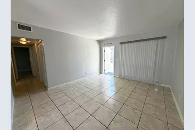 915 NE 8th Street #104, Hallandale Beach, FL 33009 - Photo 5