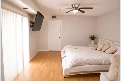 1700 Embassy Drive #408, West Palm Beach, FL 33401 - Photo 15