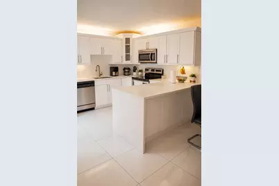 1700 Embassy Drive #408, West Palm Beach, FL 33401 - Photo 21