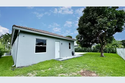 5181 NW 50th Terrace, Coconut Creek, FL 33073 - Photo 7