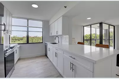 955 Egret Circle #501, Delray Beach, FL 33444 - Photo 3