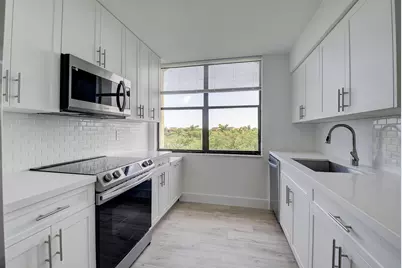 955 Egret Circle #501, Delray Beach, FL 33444 - Photo 5