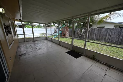 8208 NW 75th Avenue, Tamarac, FL 33321 - Photo 5