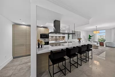 17301 Biscayne Boulevard #506, North Miami Beach, FL 33160 - Photo 7