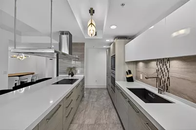 17301 Biscayne Boulevard #506, North Miami Beach, FL 33160 - Photo 11