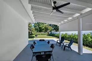 2733 SW 15th St, Miami, FL 33145 - Photo 25