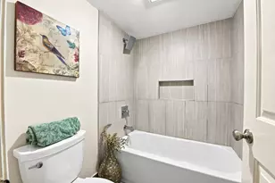 126 Weybridge Cir, Royal Palm Beach, FL 33411 - Photo 19