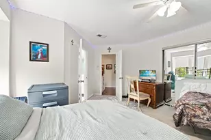 126 Weybridge Cir, Royal Palm Beach, FL 33411 - Photo 23