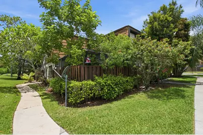 126 Weybridge Circle #B, Royal Palm Beach, FL 33411 - Photo 25