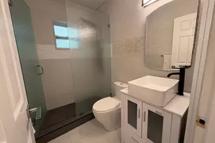 1032 NE 16th Terrace, Fort Lauderdale, FL 33304 - Photo 17