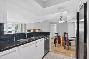 99 SE Mizner Blvd, Boca Raton, FL 33432 - Photo 17