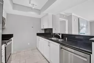 99 SE Mizner Blvd, Boca Raton, FL 33432 - Photo 15