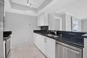 99 SE Mizner Blvd, Boca Raton, FL 33432 - Photo 13