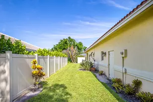 18951 Painted Leaf Ct, Jupiter, FL 33458 - Photo 49