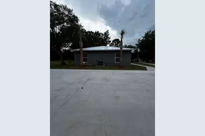 325 N 14th N Street #1, Fort Pierce, FL 34950 - Photo 1