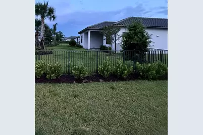 837 SE Courances Drive, Port Saint Lucie, FL 34984 - Photo 33