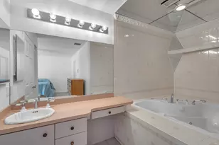 1045 Coral Dr, Boynton Beach, FL 33426 - Photo 25