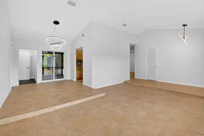 4135 Bay Laurel Way, Boca Raton, FL 33487 - Photo 9