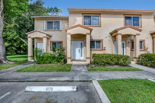 1970 Lakeview Dr W, Royal Palm Beach, FL 33411 - Photo 3