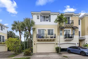 616 NW 38th Cir, Boca Raton, FL 33431 - Photo 1