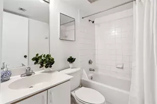 2173 NW 78th Ave, Pembroke Pines, FL 33024 - Photo 11