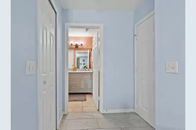 718 SW Abraham Avenue, Port Saint Lucie, FL 34953 - Photo 23