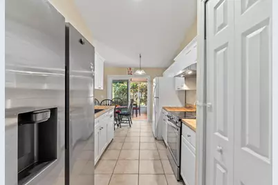 718 SW Abraham Avenue, Port Saint Lucie, FL 34953 - Photo 11