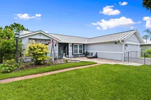 718 SW Abraham Ave, Port Saint Lucie, FL 34953 - Photo 1