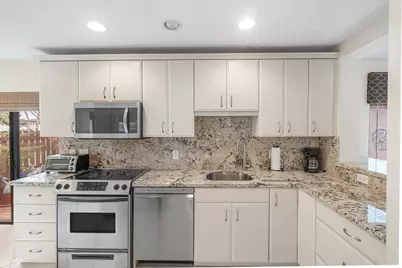 33 Southport Lane #A, Boynton Beach, FL 33436 - Photo 11