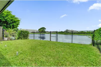 4737 Grapevine Way, Davie, FL 33331 - Photo 1