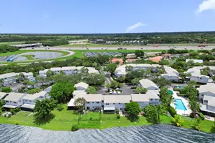 4737 Grapevine Wy, Davie, FL 33331 - Photo 15
