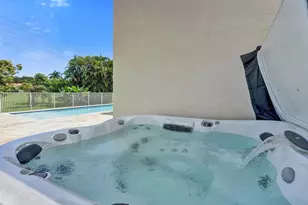 10729 Edinburgh St, Cooper City, FL 33026 - Photo 47