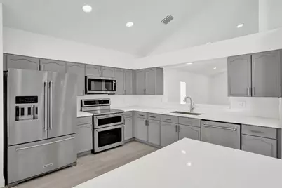 10729 Edinburgh Street, Cooper City, FL 33026 - Photo 13