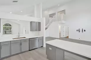 10729 Edinburgh St, Cooper City, FL 33026 - Photo 15