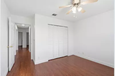 10729 Edinburgh Street, Cooper City, FL 33026 - Photo 33