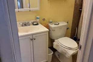 90 Windsor E, West Palm Beach, FL 33417 - Photo 9