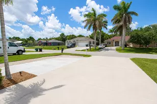 1013 SW Eureka Ave, Port Saint Lucie, FL 34953 - Photo 29
