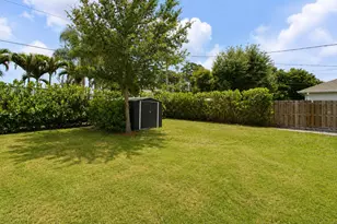 1013 SW Eureka Ave, Port Saint Lucie, FL 34953 - Photo 33