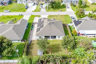 1013 SW Eureka Ave, Port Saint Lucie, FL 34953 - Photo 41