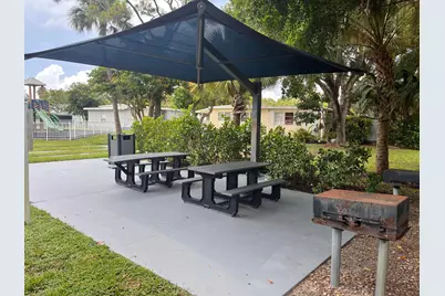 2555 Meadow Ln W Boulevard #41, Palm Beach Gardens, FL 33410 - Photo 39