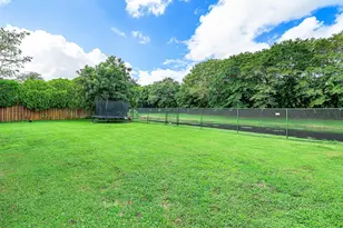1252 Raintree Ln, Wellington, FL 33414 - Photo 31