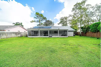 1252 Raintree Lane, Wellington, FL 33414 - Photo 33