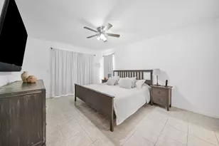 1252 Raintree Ln, Wellington, FL 33414 - Photo 19